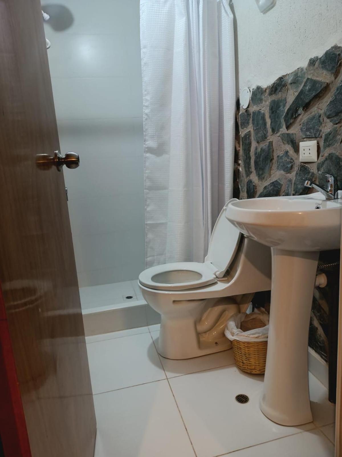 Intikilla Hostal Ollantaytambo Dış mekan fotoğraf